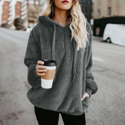 Nicolette | Unkomplizierter und trendiger Winter-Hoodie