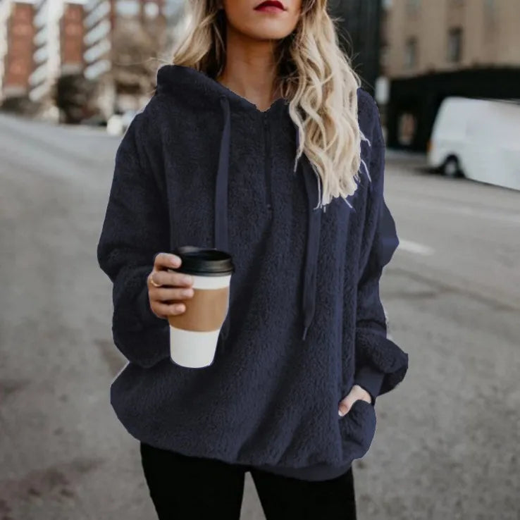 Nicolette | Unkomplizierter und trendiger Winter-Hoodie