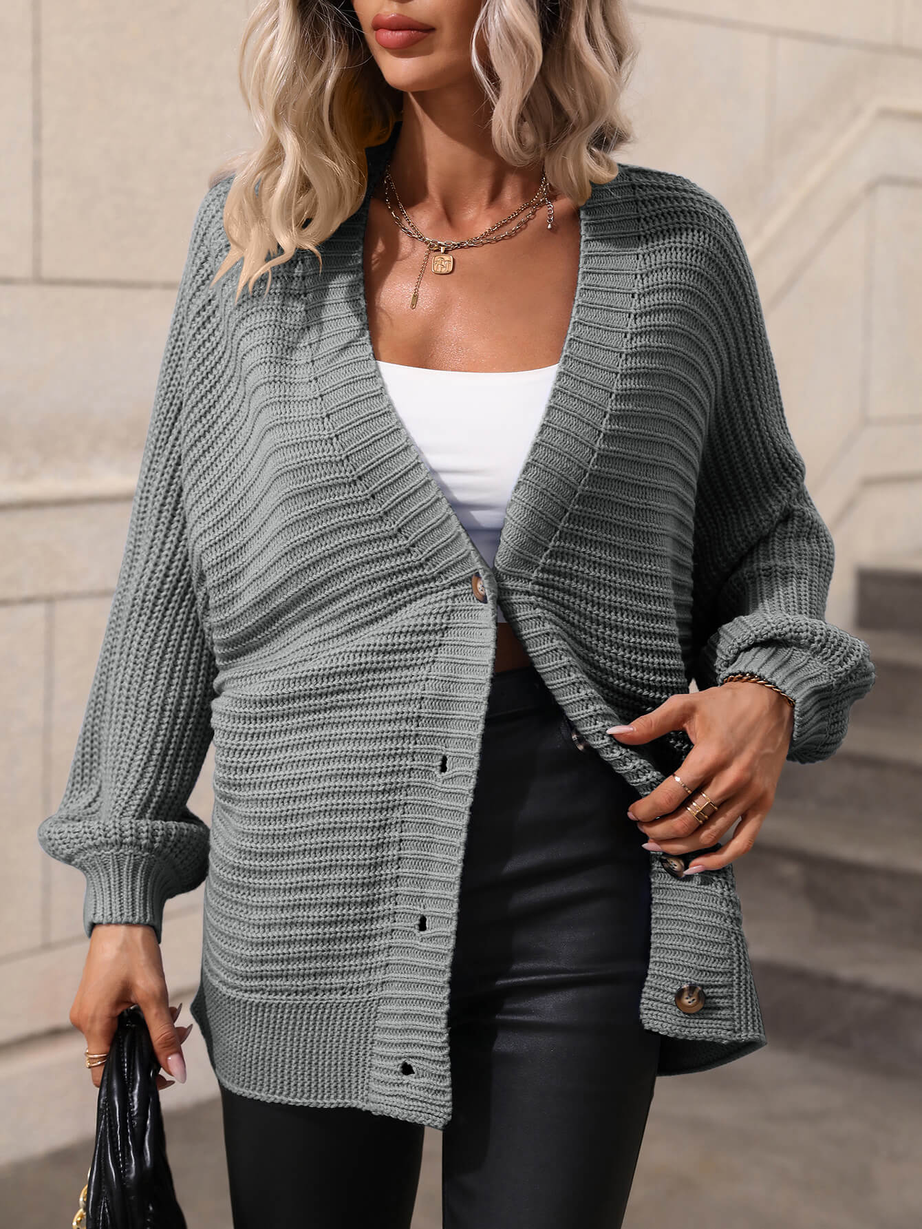 Tindra | Schicke und vielseitige Winter-Strickjacke